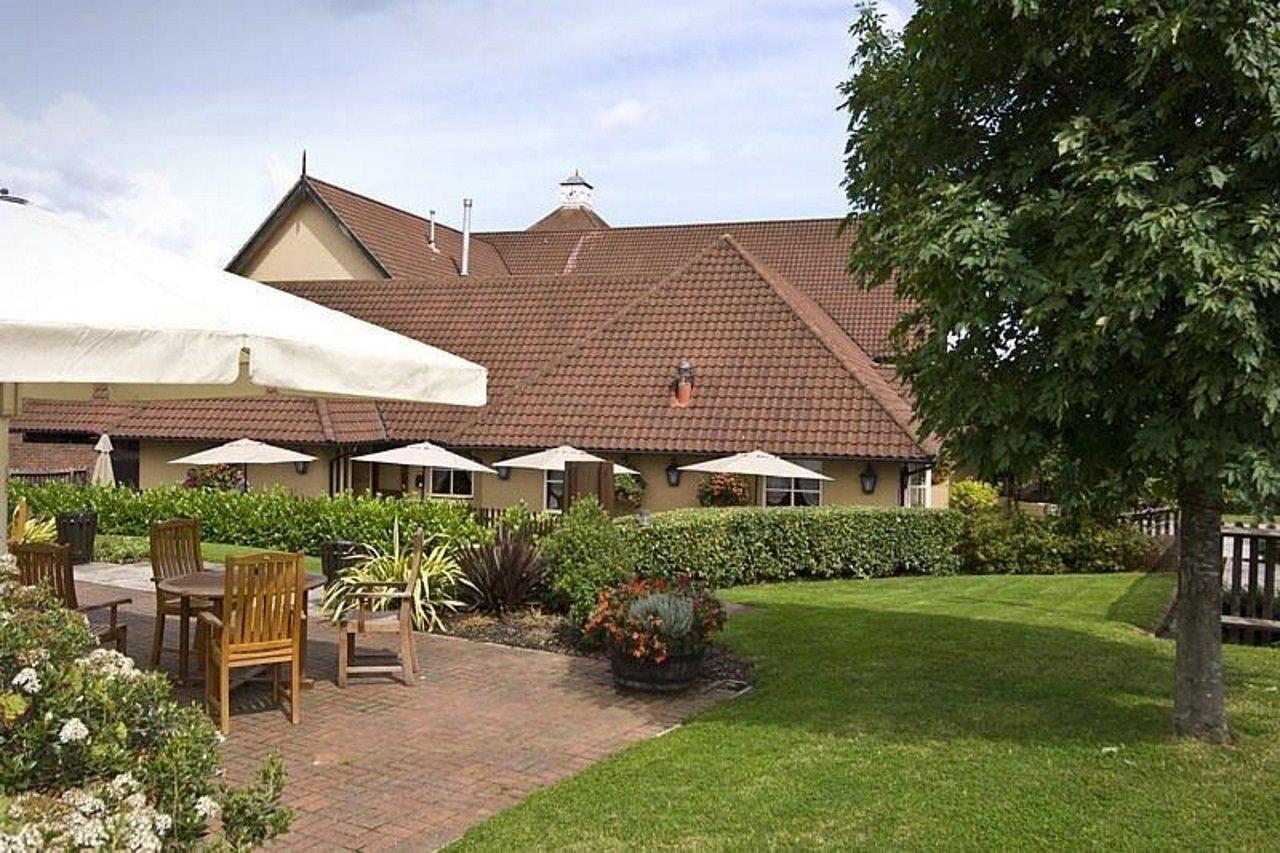 Premier Inn Bristol East Emersons Green Coalpit Heath 외부 사진
