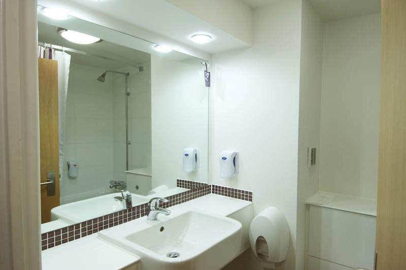Premier Inn Bristol East Emersons Green Coalpit Heath 외부 사진